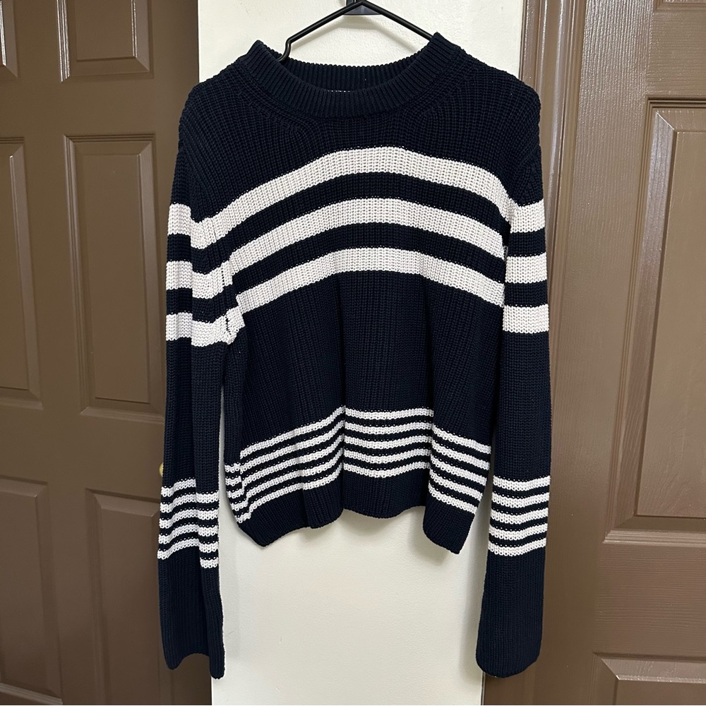 Navy & White Cable Knit
